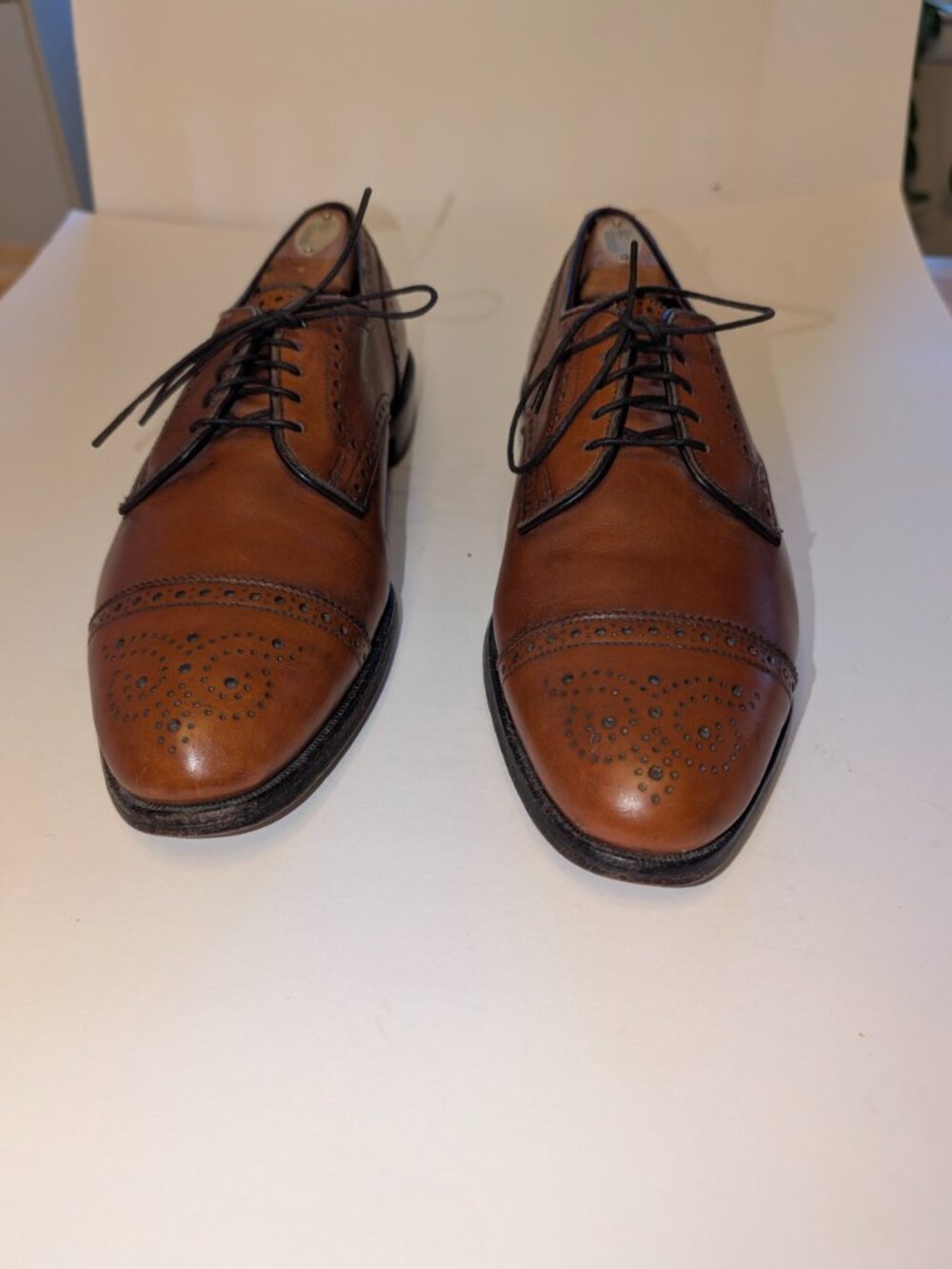 Allen Edmonds Brown Leather Cap-Toe Brogues